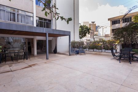 Apartamento à venda com 330m², 3 quartos e 2 vagas Apartamento à venda com 330m², 3 quartos e 2 vagasÁrea comum