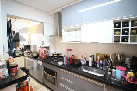 Apartamento à venda com 62m², 2 quartos e 1 vagaCozinha e Área de Serviço