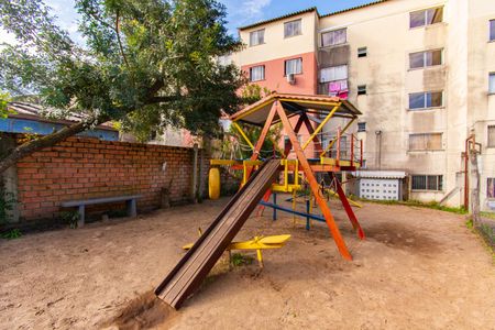 Apartamento à venda com 42m², 2 quartos e sem vagaÁrea Comum - Playground