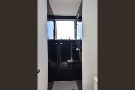 Apartamento para alugar com 42m², 2 quartos e sem vaga Apartamento para alugar com 42m², 2 quartos e sem vagaBanheiro