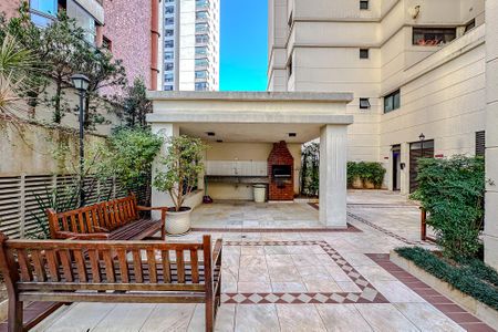 Apartamento para alugar com 114m², 2 quartos e 2 vagasÁrea comum - Churrasqueira