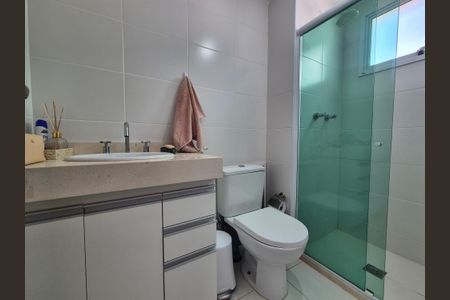 Apartamento à venda com 86m², 2 quartos e 1 vagaBanheiro da Suíte 2
