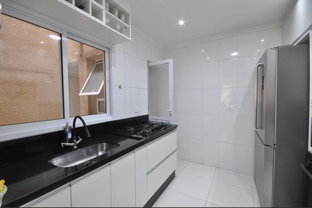 Casa de condomínio para alugar com 115m², 3 quartos e 2 vagasCozinha