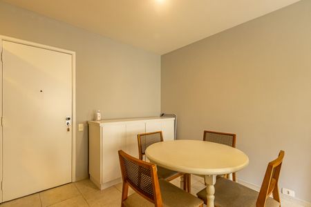 Apartamento à venda com 41m², 1 quarto e 1 vagaSala