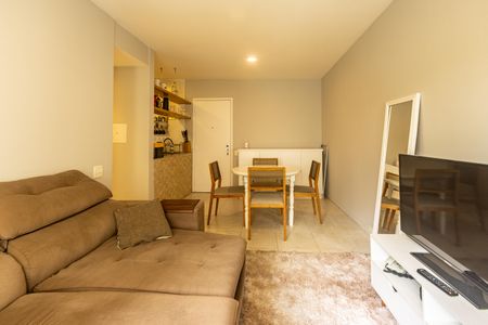 Sala de apartamento à venda com 1 quarto, 50m² em Indianópolis, São Paulo