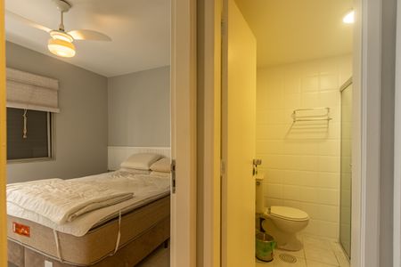 Apartamento à venda com 41m², 1 quarto e 1 vagaQuarto