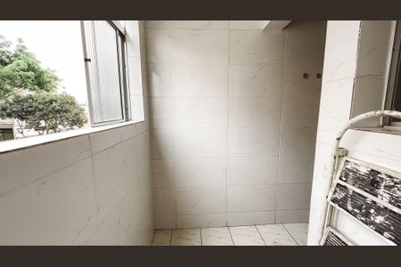 Apartamento à venda com 74m², 2 quartos e 1 vagaÁrea de Serviço