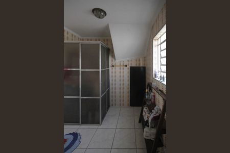 Casa à venda com 433m², 4 quartos e 1 vagaBanheiro 02