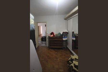 Casa à venda com 433m², 4 quartos e 1 vagaQuarto