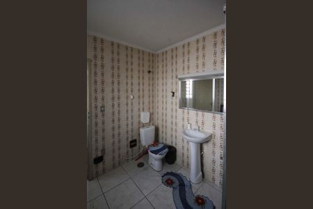 Casa à venda com 433m², 4 quartos e 1 vagaBanheiro 02