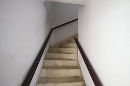 Casa à venda com 433m², 4 quartos e 1 vagaesccada