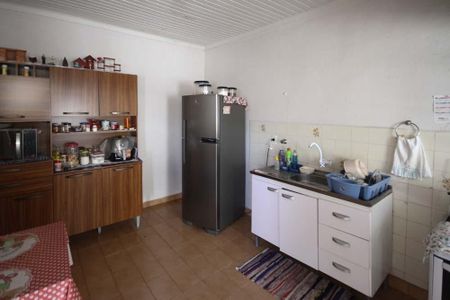 Casa à venda com 433m², 4 quartos e 1 vagaCasa  2- Cozinha