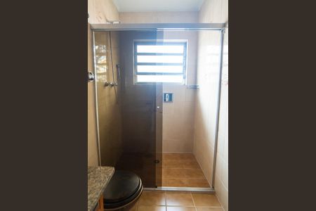 Casa à venda com 180m², 3 quartos e 4 vagasBanheiro Social Detalhe