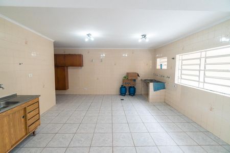 Casa à venda com 180m², 3 quartos e 4 vagasÁrea de Serviço