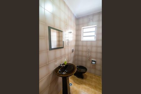 Casa à venda com 180m², 3 quartos e 4 vagasLavabo