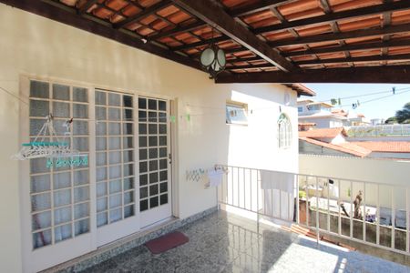 Casa à venda com 447m², 5 quartos e 3 vagasCasa 1 | Varanda da Suite 1