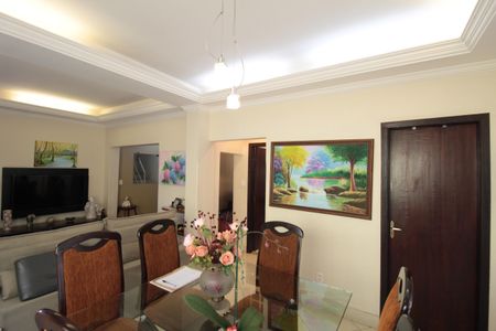 Casa à venda com 447m², 5 quartos e 3 vagasCasa 1 | Copa