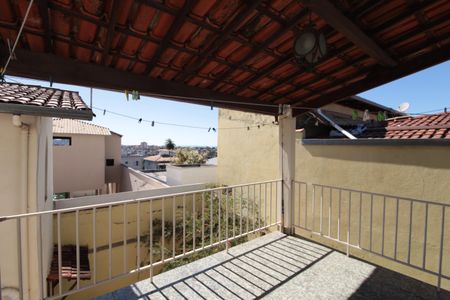 Casa à venda com 447m², 5 quartos e 3 vagasCasa 1 | Varanda da Suite 1