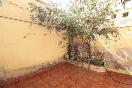 Casa à venda com 447m², 5 quartos e 3 vagasCasa 1 | Quintal