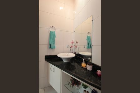 Casa à venda com 447m², 5 quartos e 3 vagasCasa 1 | Lavabo