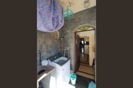 Casa à venda com 447m², 5 quartos e 3 vagasCasa 2 | Área de Serviço