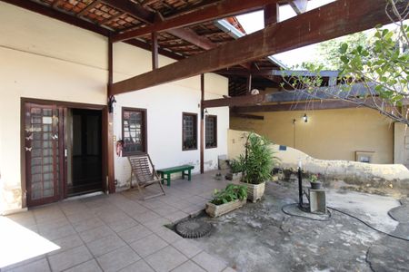 Casa à venda com 447m², 5 quartos e 3 vagasGaragem