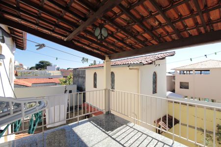 Casa à venda com 447m², 5 quartos e 3 vagasCasa 1 | Varanda da Suite 1