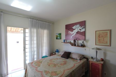 Casa à venda com 447m², 5 quartos e 3 vagasCasa 1 | Suite 1