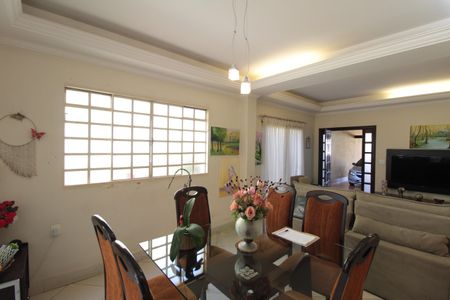 Casa à venda com 447m², 5 quartos e 3 vagasCasa 1 | Copa