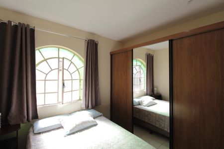 Casa à venda com 447m², 5 quartos e 3 vagasCasa 1 | Suite 2