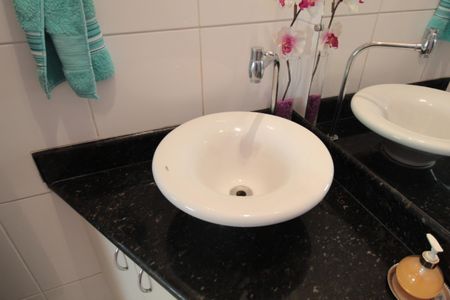 Casa à venda com 447m², 5 quartos e 3 vagasCasa 1 | Lavabo