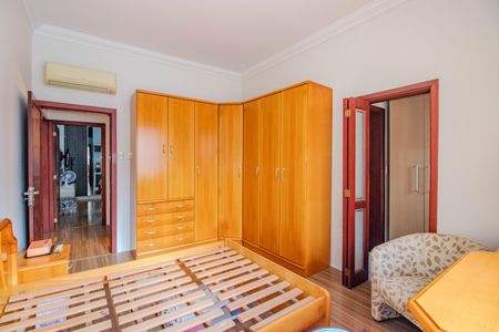 Casa à venda com 173m², 2 quartos e 3 vagas Casa à venda com 173m², 2 quartos e 3 vagasSuíte 1