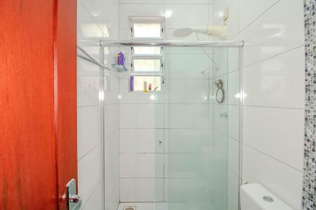 Casa à venda com 173m², 2 quartos e 3 vagas Casa à venda com 173m², 2 quartos e 3 vagasBanheiro da Suíte 2