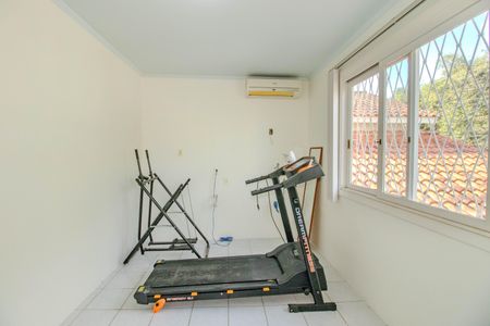 Casa à venda com 173m², 2 quartos e 3 vagas Casa à venda com 173m², 2 quartos e 3 vagasQuarto de Serviço