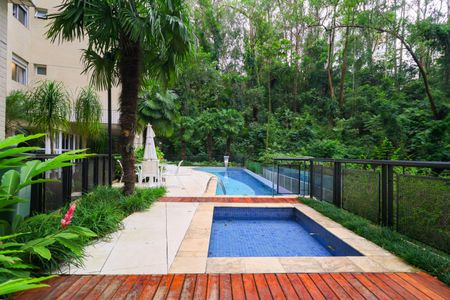 Apartamento à venda com 207m², 4 quartos e 3 vagasÁrea comum - Piscina