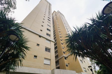 Apartamento à venda com 207m², 4 quartos e 3 vagasFachada