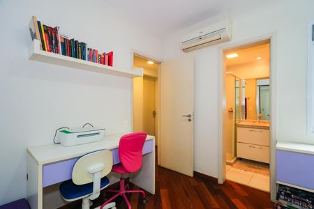 Apartamento à venda com 207m², 4 quartos e 3 vagasSuíte 4