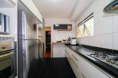 Apartamento à venda com 207m², 4 quartos e 3 vagasCozinha