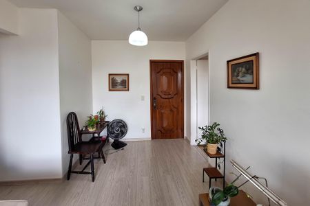 Sala de apartamento à venda com 2 quartos, 70m² em Santa Rosa, Niterói