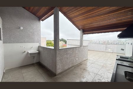 Apartamento à venda com 115m², 2 quartos e 2 vagas Apartamento à venda com 115m², 2 quartos e 2 vagasCobertura