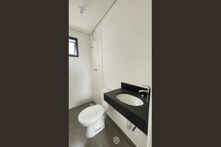 Apartamento à venda com 115m², 2 quartos e 2 vagas Apartamento à venda com 115m², 2 quartos e 2 vagasBanheiro da Suíte