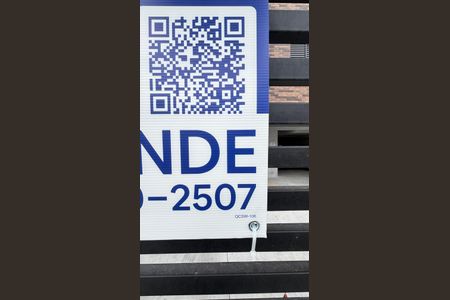 Apartamento à venda com 115m², 2 quartos e 2 vagas Apartamento à venda com 115m², 2 quartos e 2 vagasPlaca