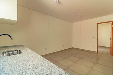 Studio de kitnet/studio para alugar com 1 quarto, 28m² em Vila Parque Jabaquara, São Paulo