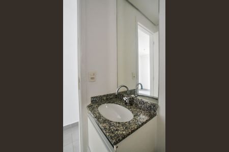 Apartamento à venda com 62m², 3 quartos e 1 vaga Apartamento à venda com 62m², 3 quartos e 1 vagaBanheiro Social