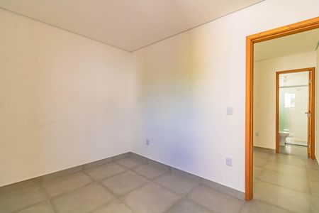 Sala de kitnet/studio para alugar com 1 quarto, 28m² em Vila Parque Jabaquara, São Paulo