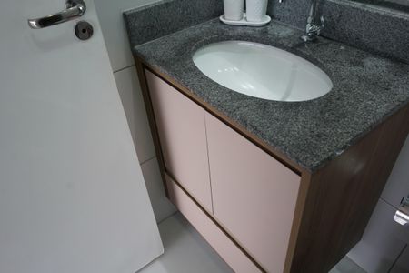 Apartamento à venda com 45m², 2 quartos e 1 vagaBanheiro