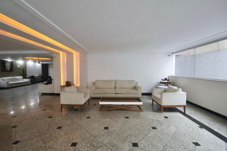 Apartamento para alugar com 67m², 2 quartos e 1 vaga Apartamento para alugar com 67m², 2 quartos e 1 vagaHall de entrada