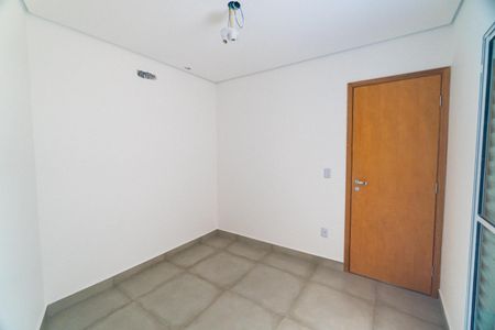 Quarto de kitnet/studio para alugar com 1 quarto, 28m² em Jardim Oriental, São Paulo