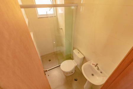 Banheiro Social de kitnet/studio para alugar com 1 quarto, 28m² em Jardim Oriental, São Paulo