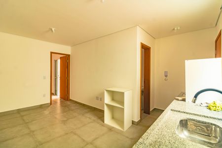 Studio de kitnet/studio para alugar com 1 quarto, 28m² em Jardim Oriental, São Paulo